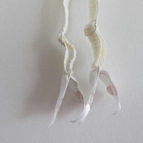 SIMONE PERELE White Lace Garter Belt Wedding Feminine Romantic - Size 4 / L - Picture 5 of 13